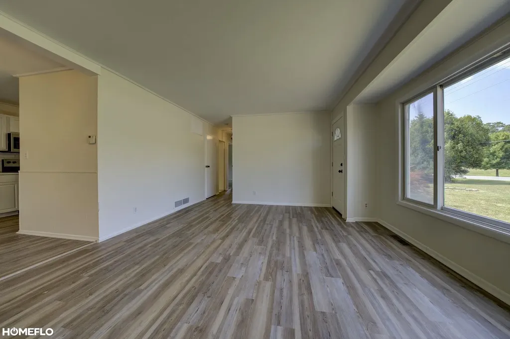 6072 Center Road Traverse City City MI 49686