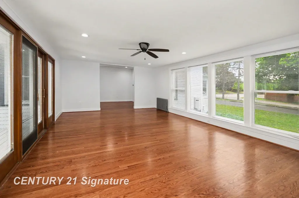 24025 Drake Road Farmington City MI 48335