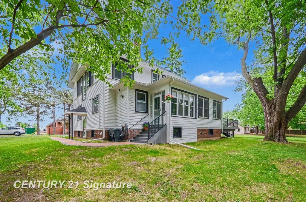 24025 Drake Road Farmington City MI 48335