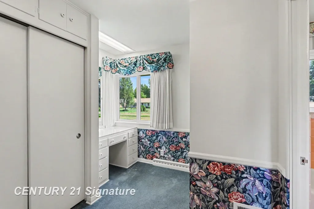57 E Hannum Boulevard Saginaw Charter Township MI 48602