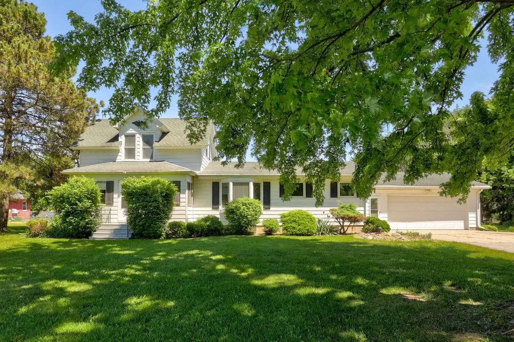 1305 S Gera Road Blumfield Township MI 48734