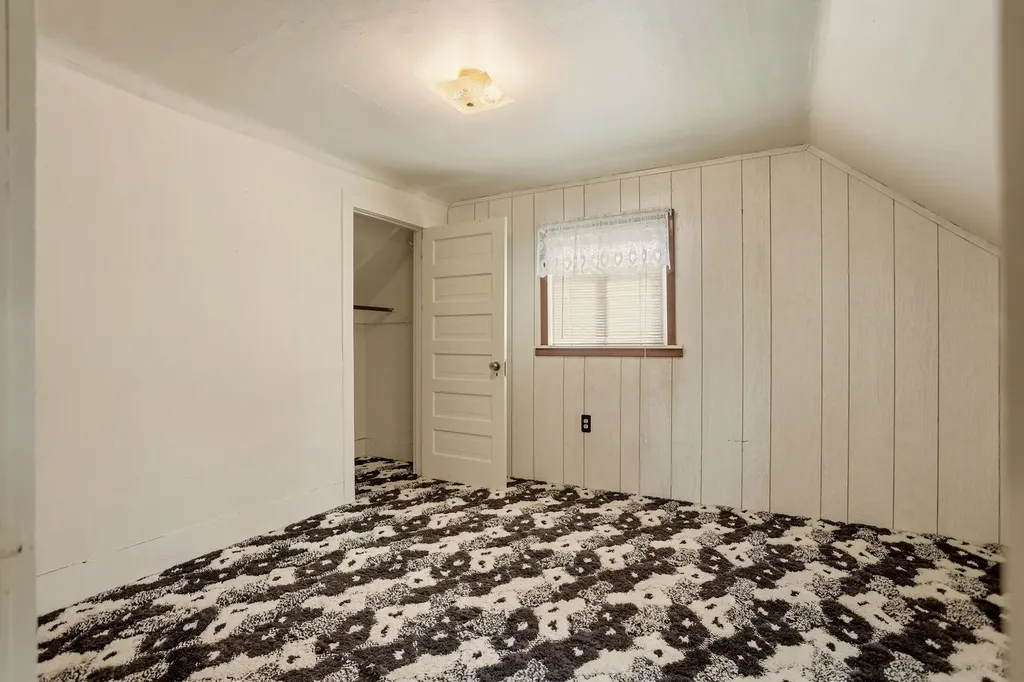 1305 S Gera Road Blumfield Township MI 48734