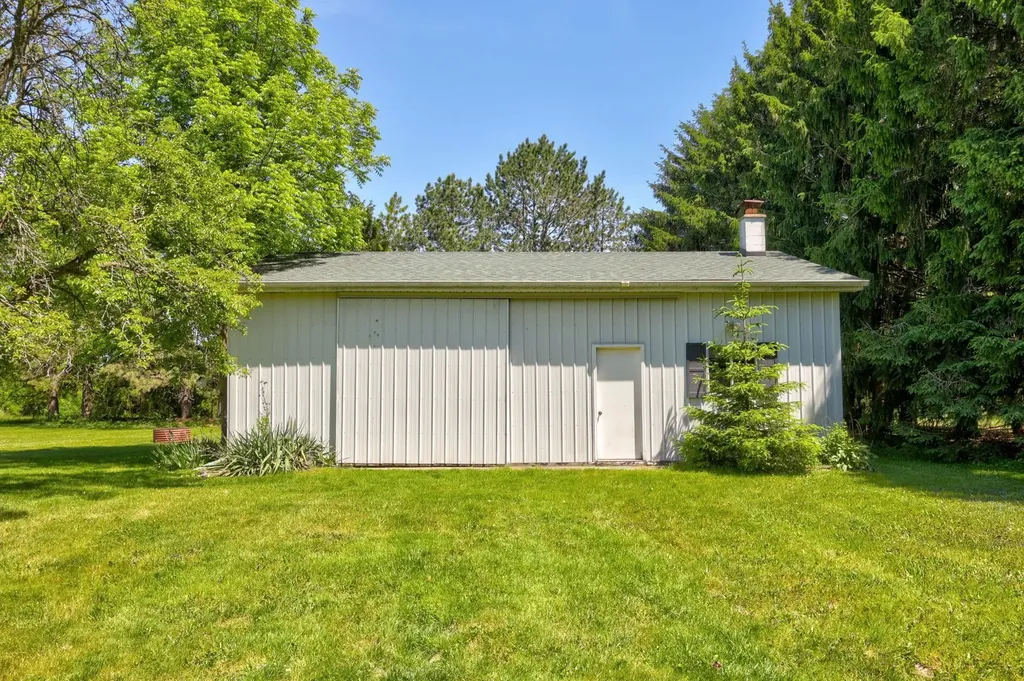 1305 S Gera Road Blumfield Township MI 48734