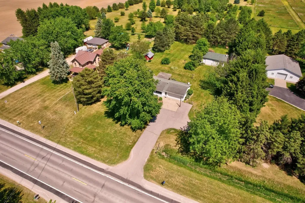 1305 S Gera Road Blumfield Township MI 48734