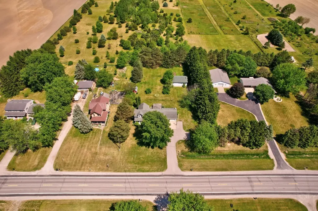 1305 S Gera Road Blumfield Township MI 48734
