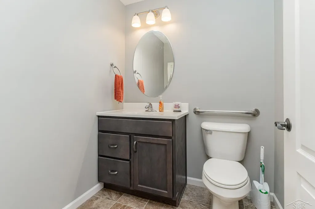 4589 N Island Drive Edenville Township MI 48657