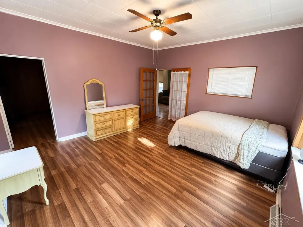 903 Marsac Street Bay City City MI 48708