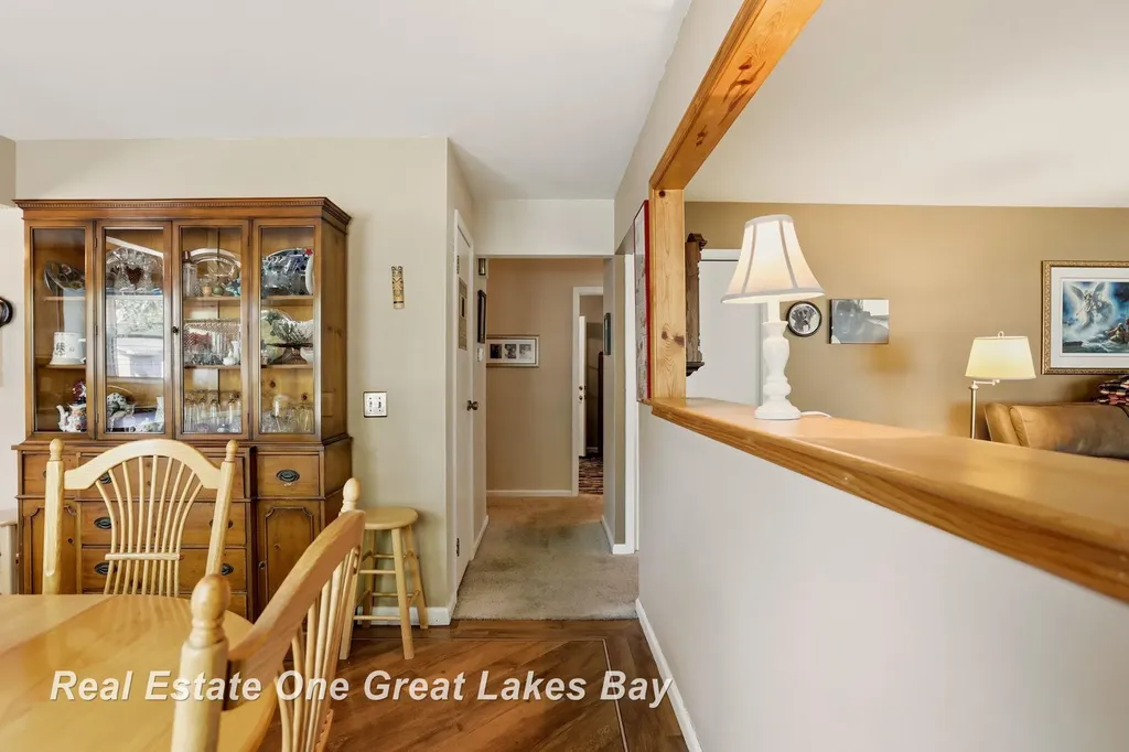 5469 George Street Saginaw Charter Township MI 48603