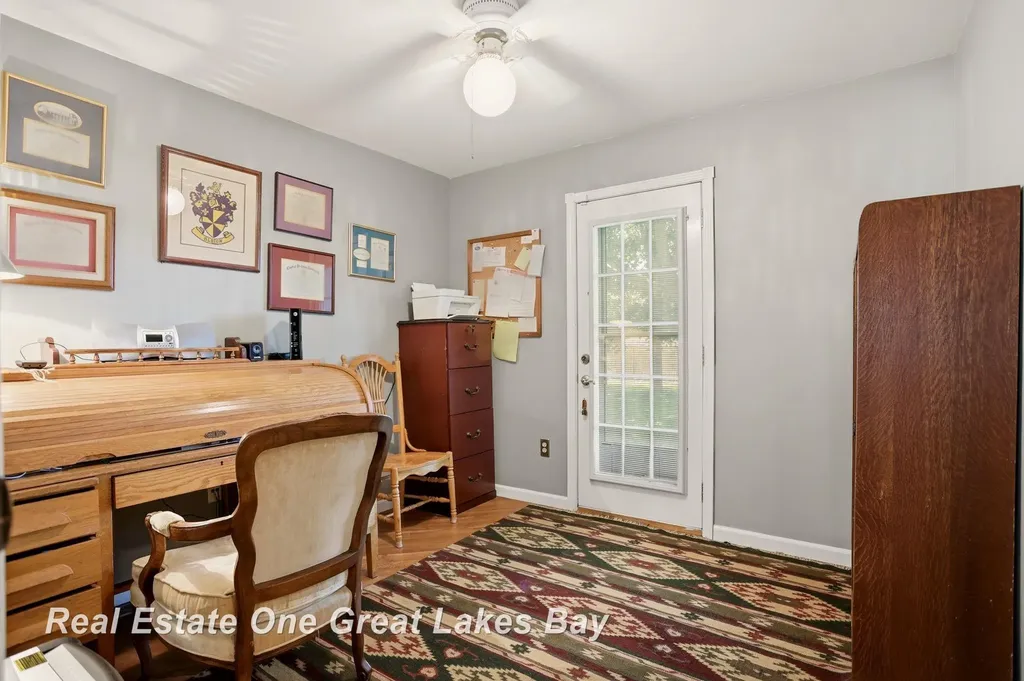 5469 George Street Saginaw Charter Township MI 48603