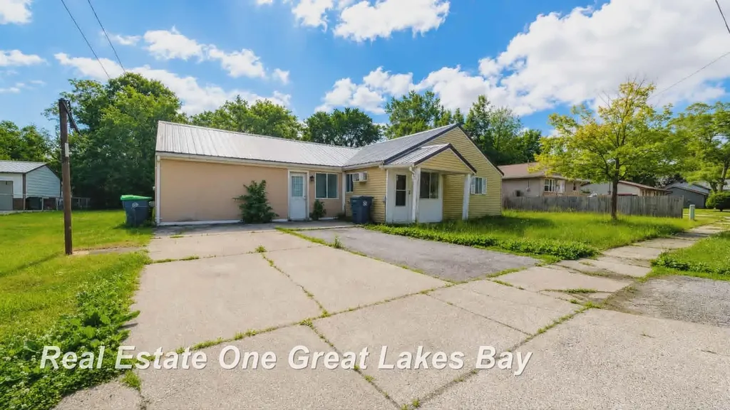3531 Lionshead Lane Saginaw City MI 48601