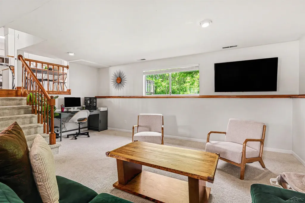 1447 Cedarwood Drive Flushing City MI 48433
