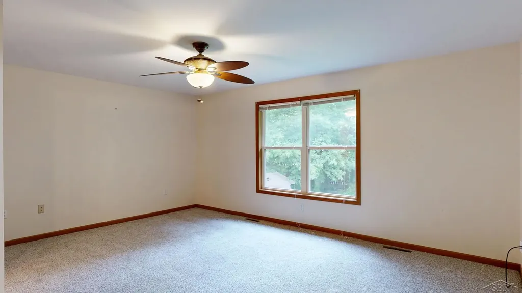 3227 Setting Sun Boulevard Saginaw Charter Township MI 48603
