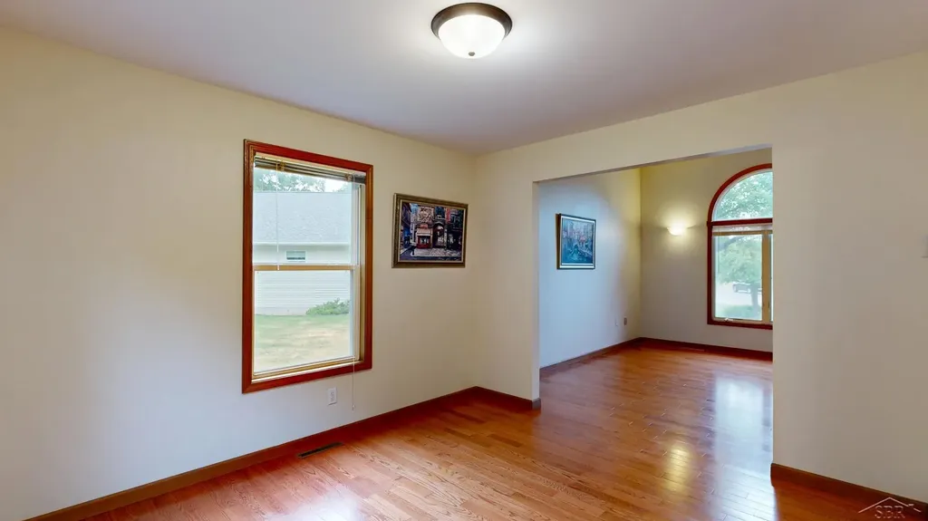 3227 Setting Sun Boulevard Saginaw Charter Township MI 48603