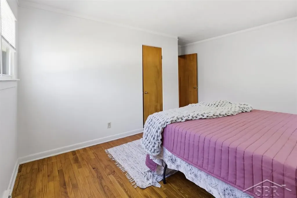 1316 Rainbow Drive Saginaw Charter Township MI 48638