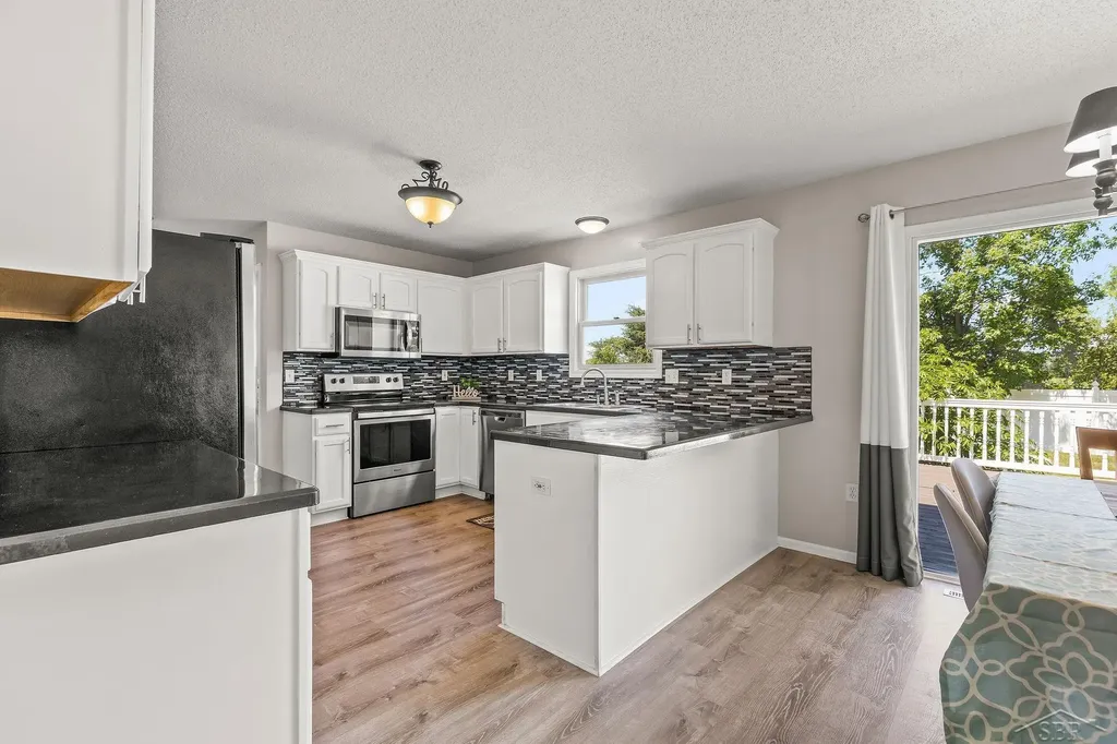 2213 Matthew Drive Frankenlust Township MI 48706