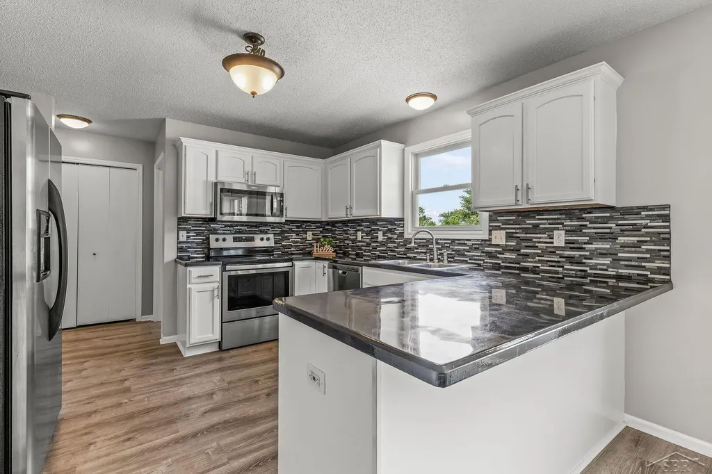2213 Matthew Drive Frankenlust Township MI 48706