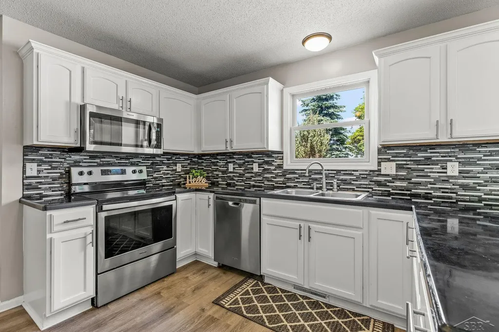 2213 Matthew Drive Frankenlust Township MI 48706