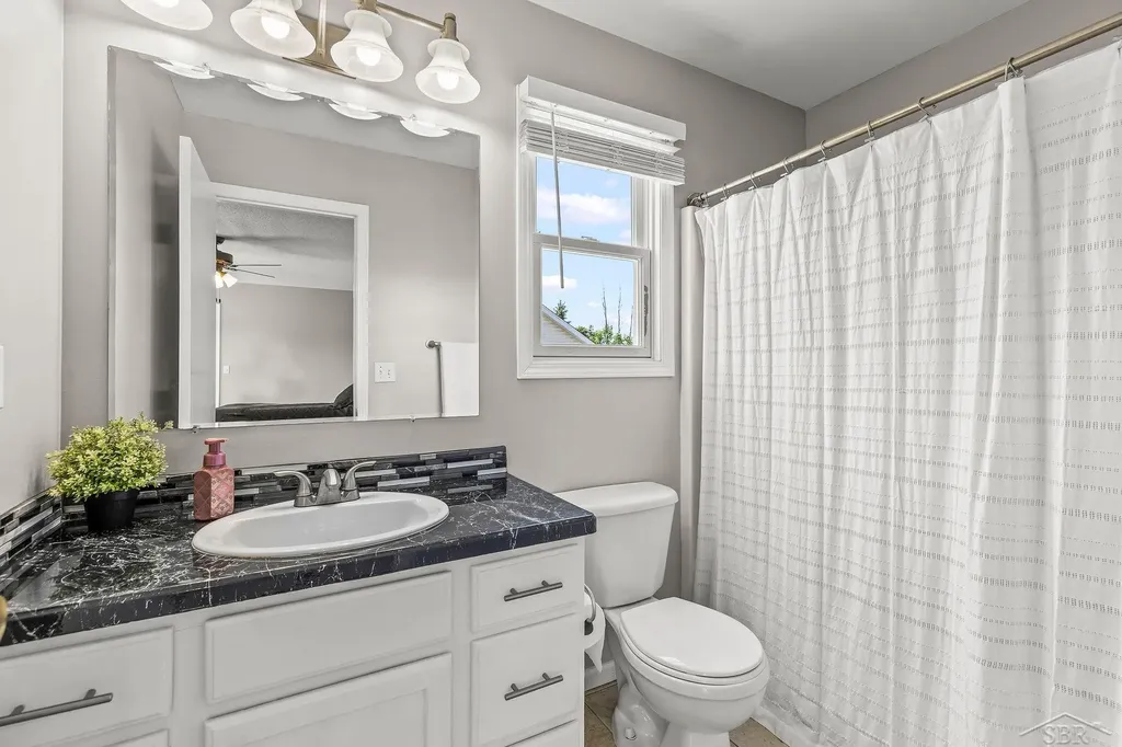 2213 Matthew Drive Frankenlust Township MI 48706