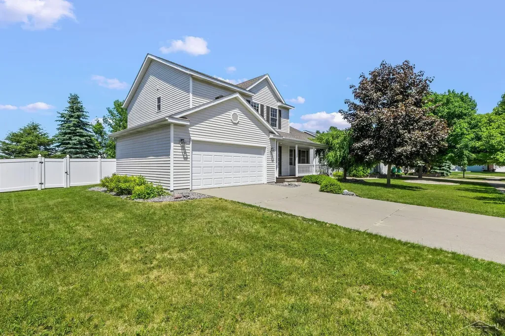 2213 Matthew Drive Frankenlust Township MI 48706