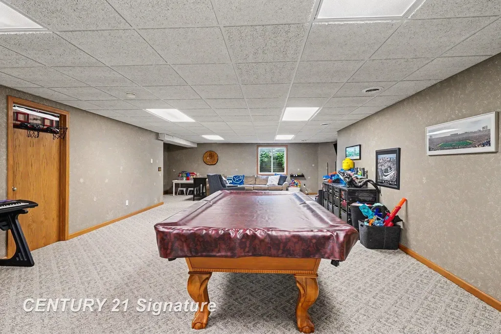 3790 N Gleaner Road Thomas Township MI 48623