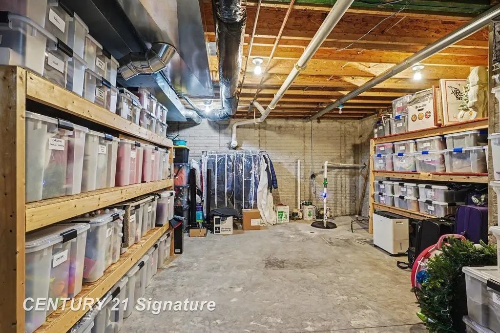 3790 N Gleaner Road Thomas Township MI 48623