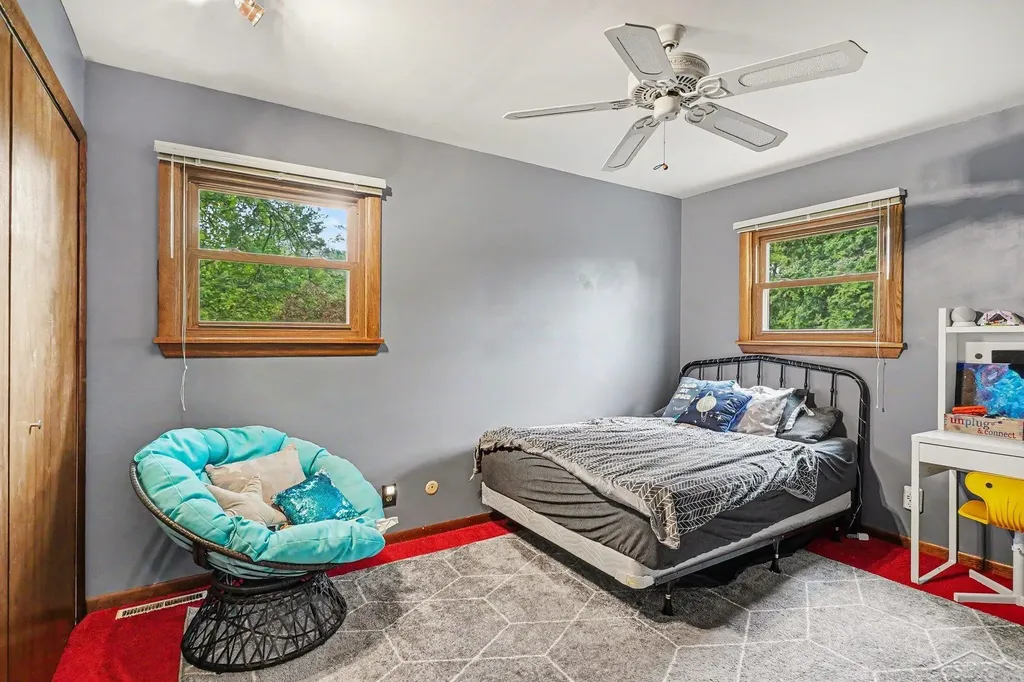 179 Holbrook Lane Saginaw Charter Township MI 48638