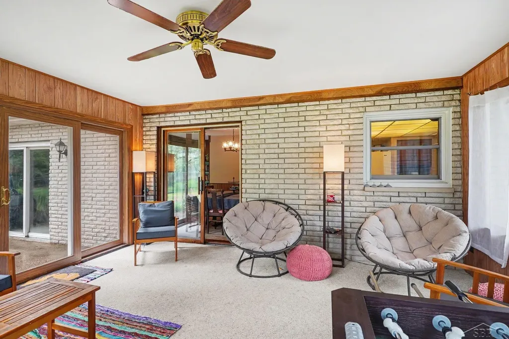 179 Holbrook Lane Saginaw Charter Township MI 48638
