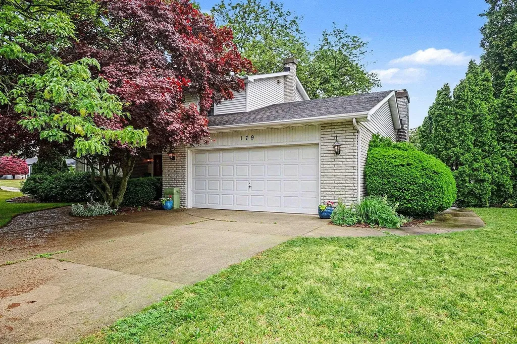 179 Holbrook Lane Saginaw Charter Township MI 48638