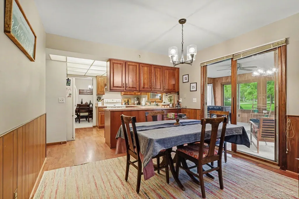 179 Holbrook Lane Saginaw Charter Township MI 48638