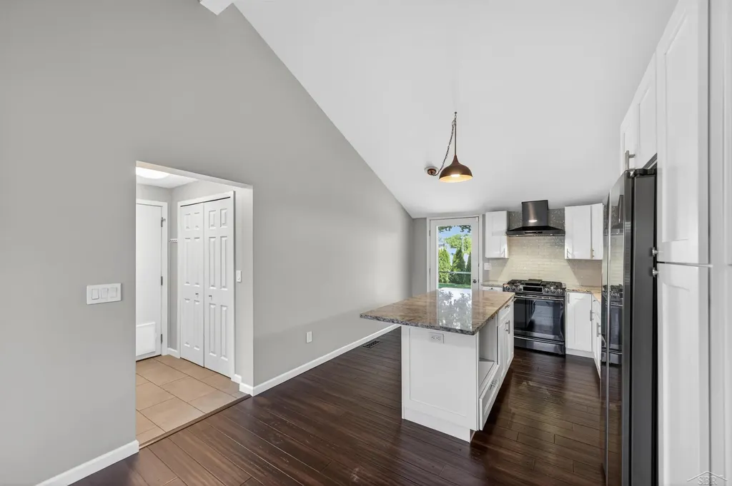 117 Darley Avenue Auburn City MI 48611