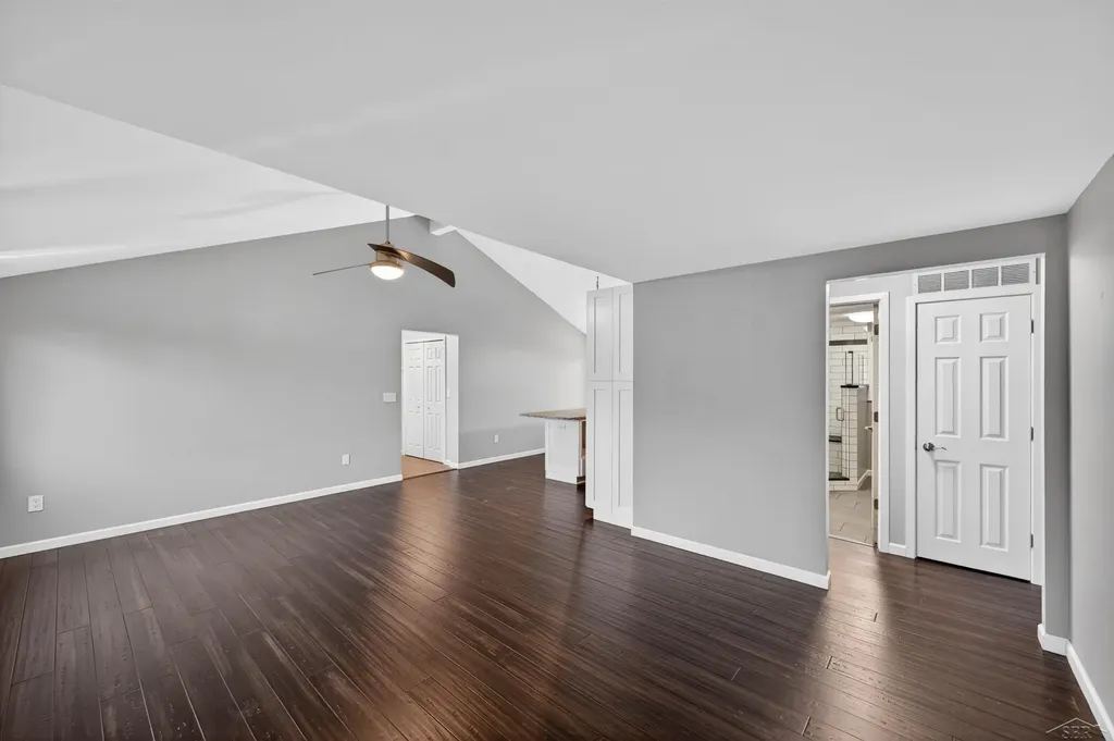 117 Darley Avenue Auburn City MI 48611