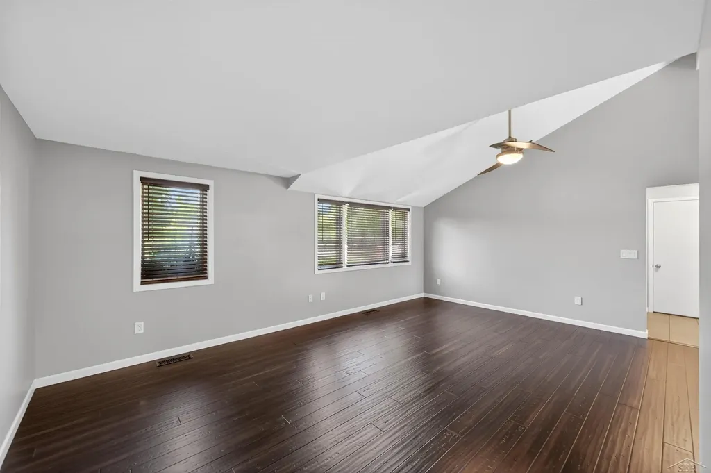 117 Darley Avenue Auburn City MI 48611