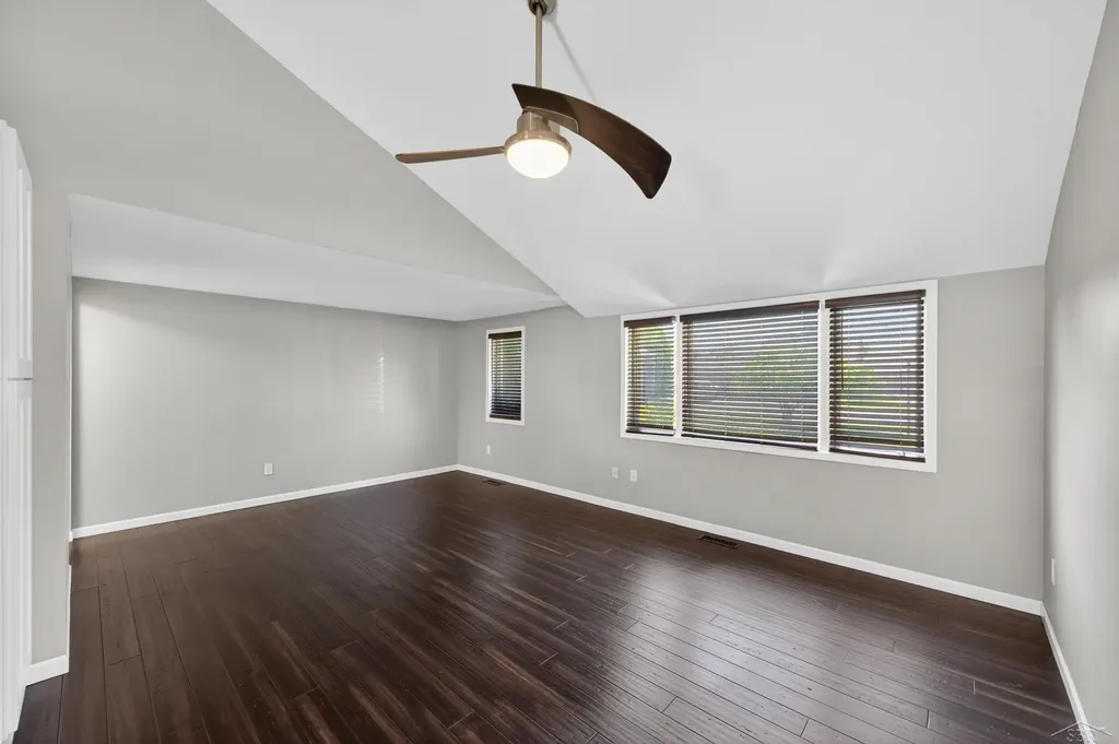 117 Darley Avenue Auburn City MI 48611