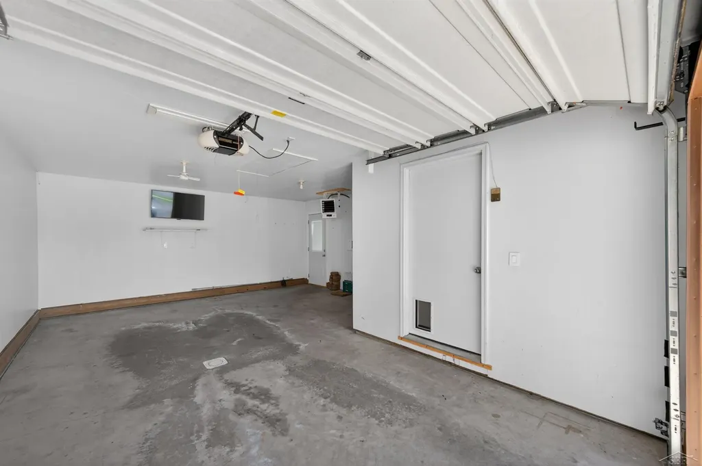 117 Darley Avenue Auburn City MI 48611