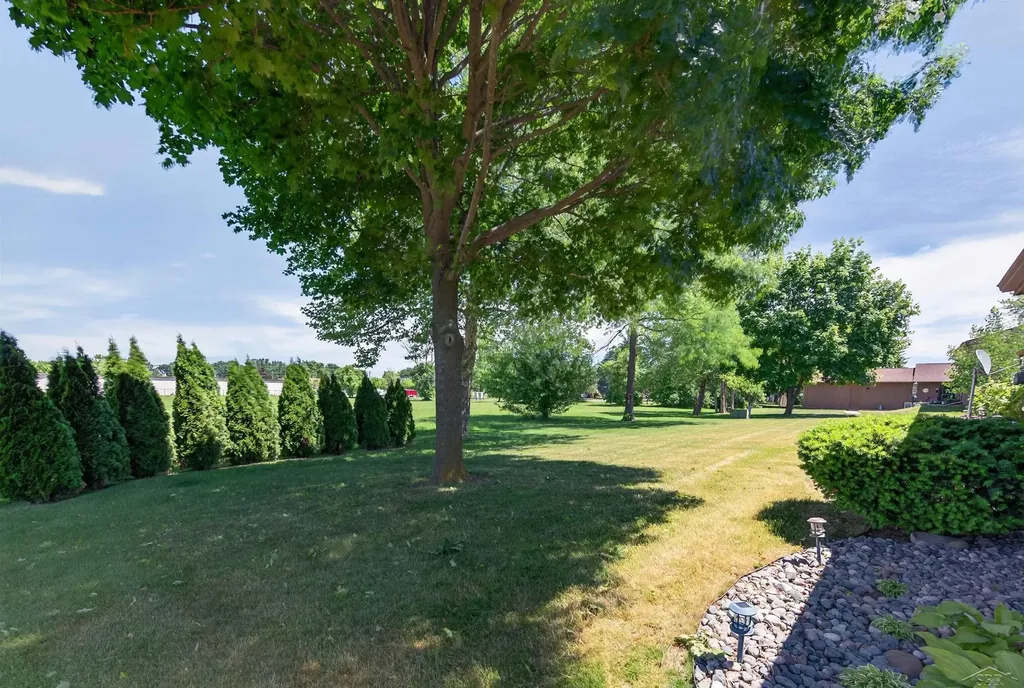 117 Darley Avenue Auburn City MI 48611
