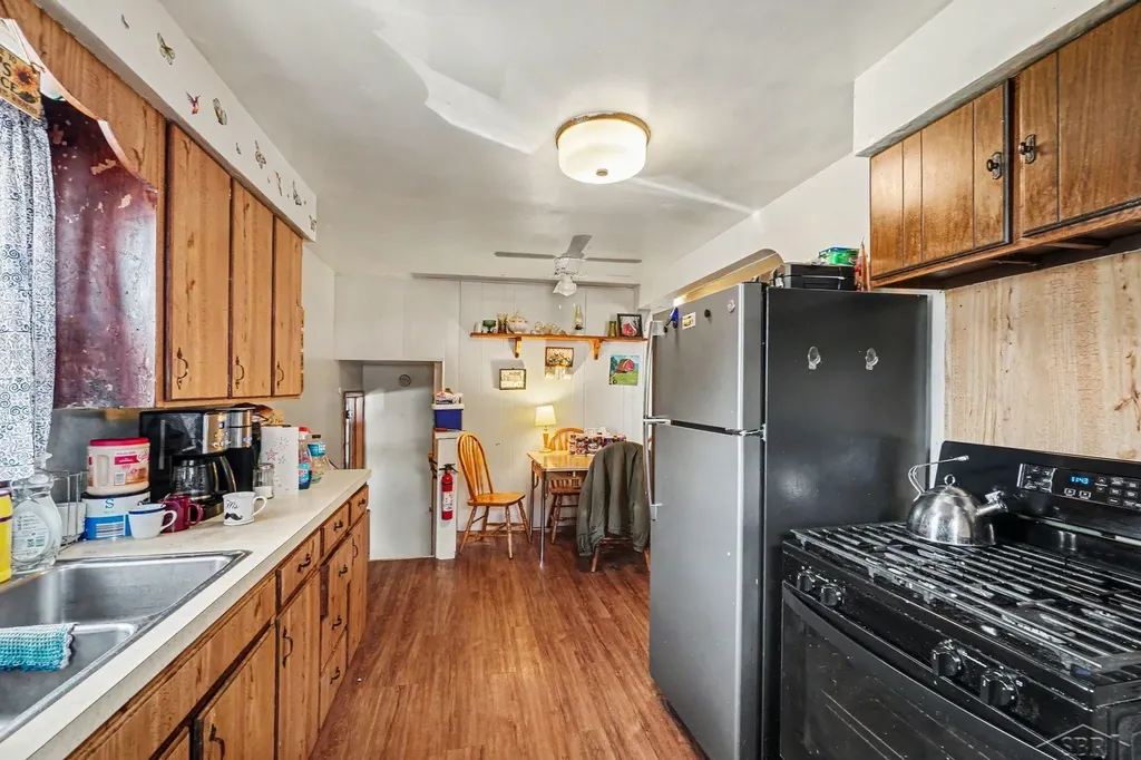 802 24th Street Bay City City MI 48708