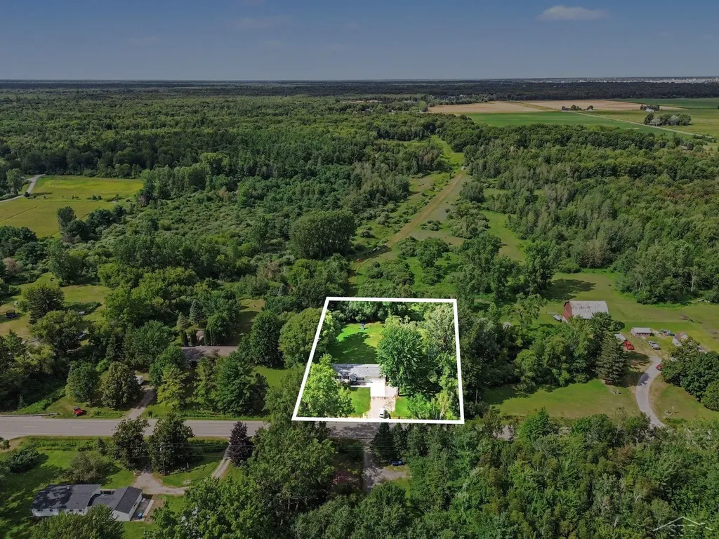 2319 E Freeland Road Ingersoll Township MI 48623