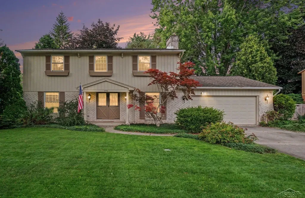 496 Holbrook Lane Saginaw Charter Township MI 48638