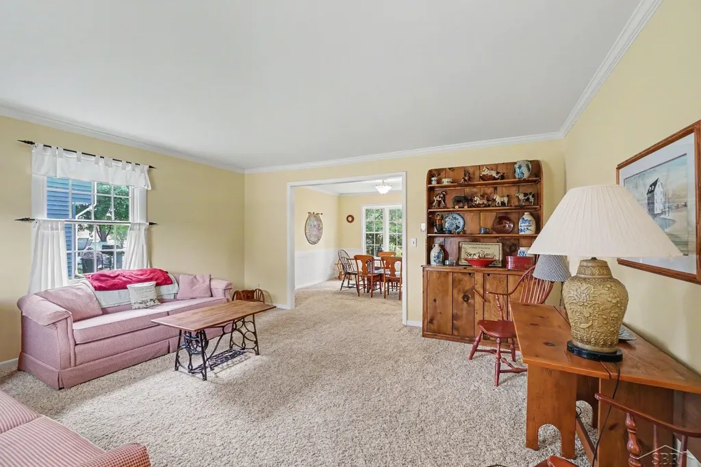 496 Holbrook Lane Saginaw Charter Township MI 48638