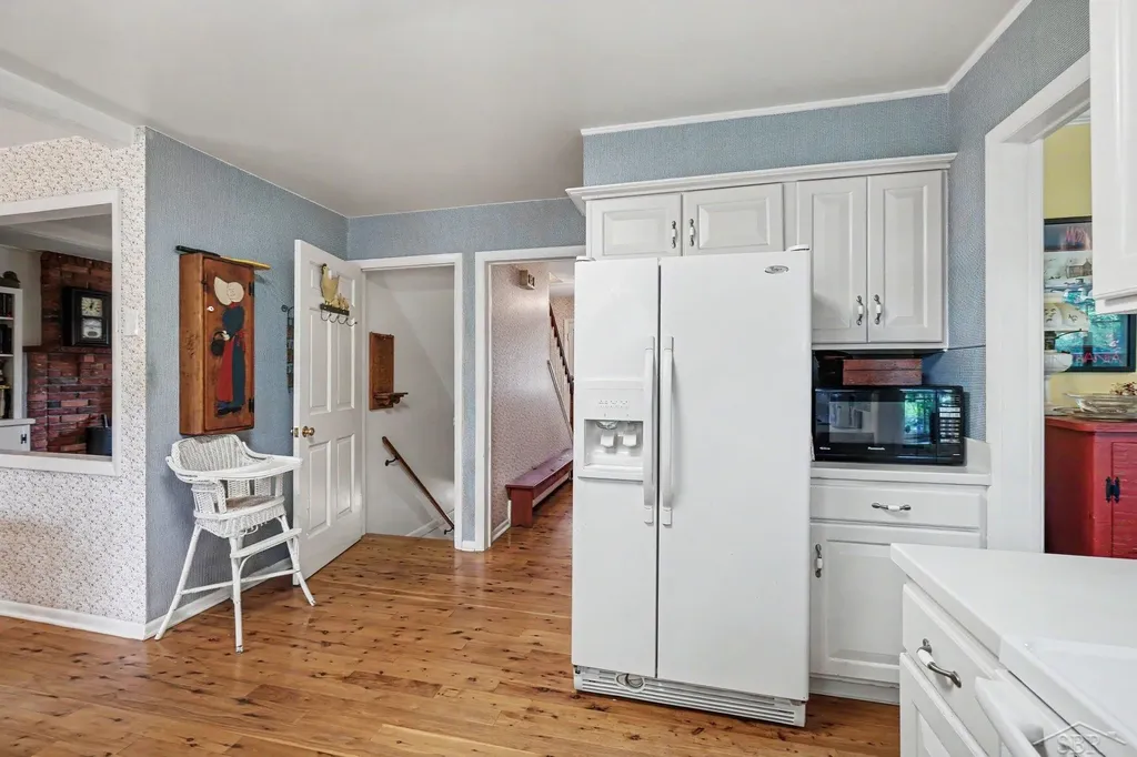 496 Holbrook Lane Saginaw Charter Township MI 48638