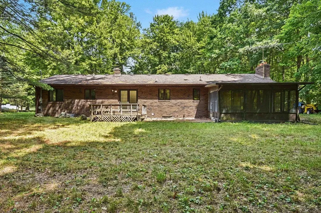 7083 S Orr Road St. Charles Village MI 48655