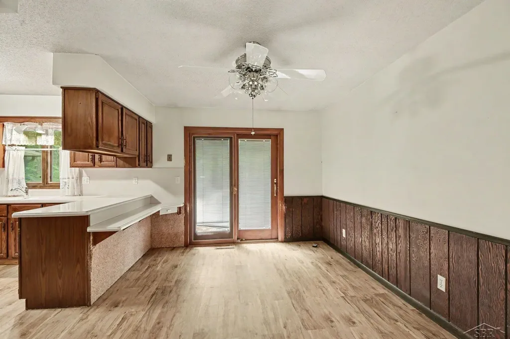 7083 S Orr Road St. Charles Village MI 48655