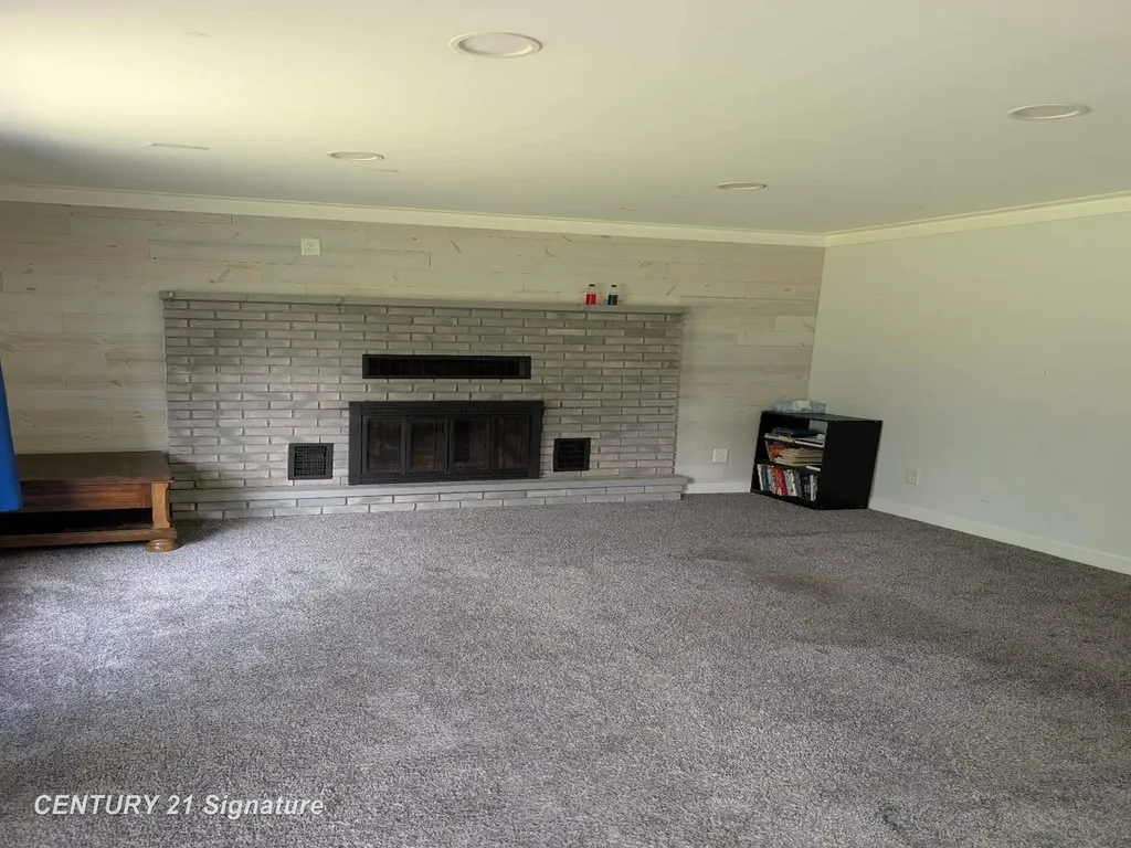 1921 Ann Street Albee Township MI 48417