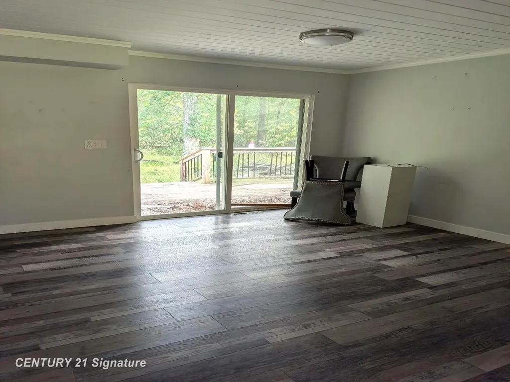 1921 Ann Street Albee Township MI 48417