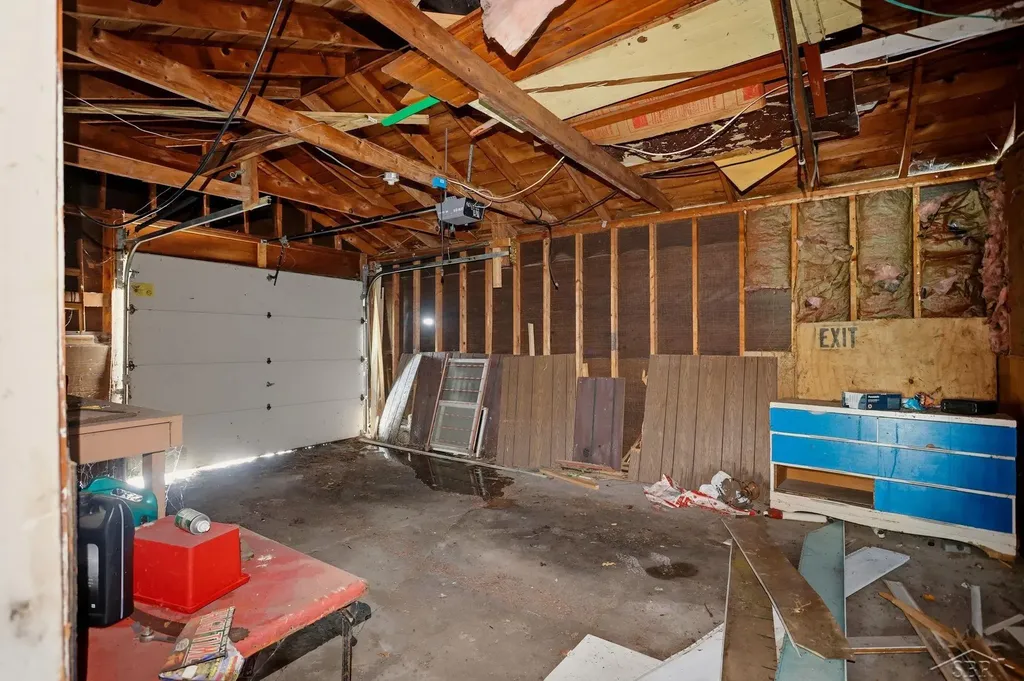 3102 Owen Street Saginaw City MI 48601