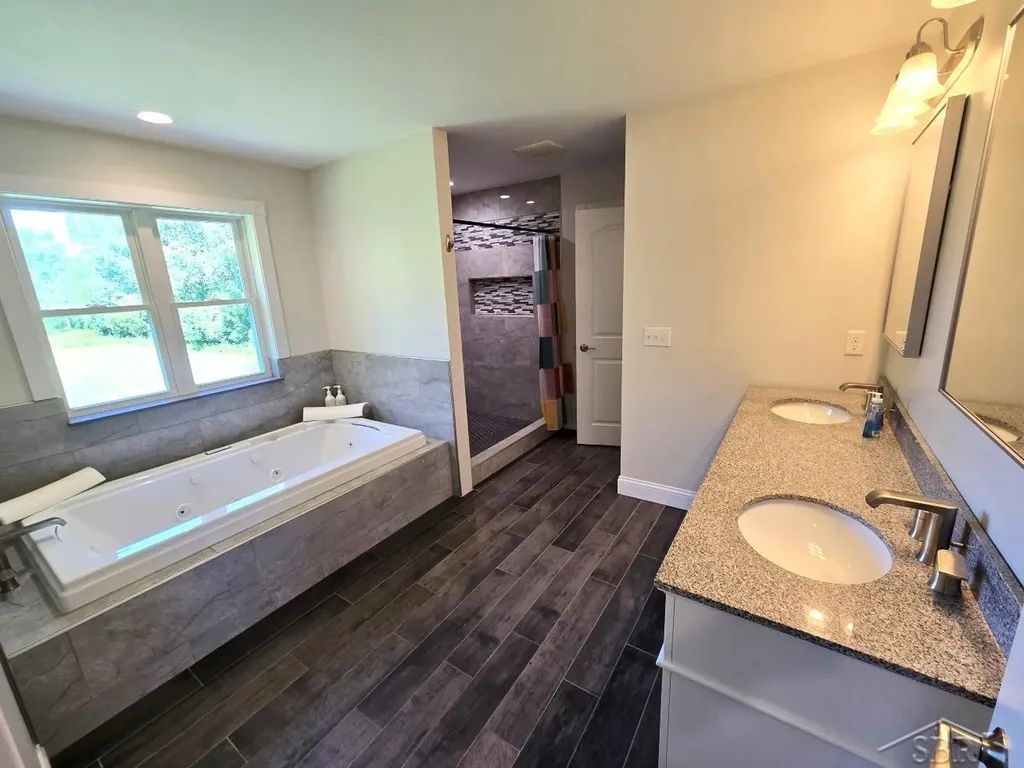 6785 N Michigan Road Kochville Township MI 48604