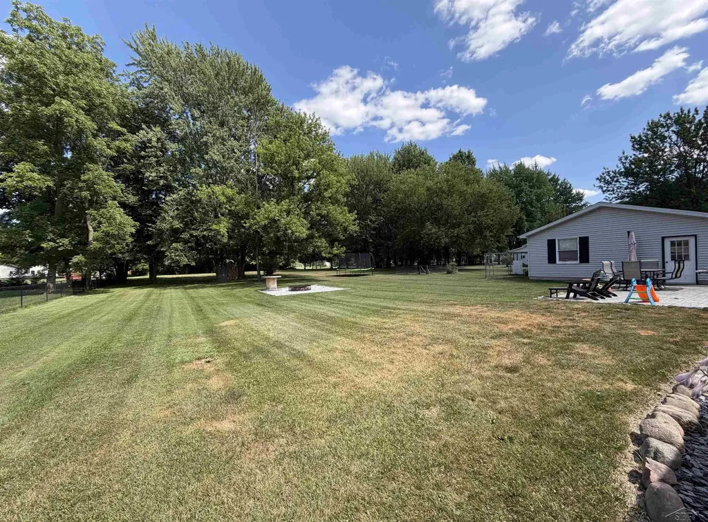 325 S Main Street Chesaning Village MI 48616