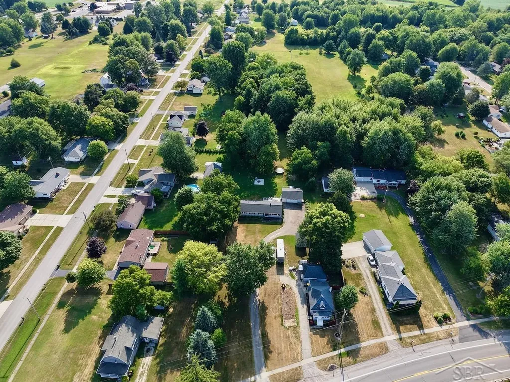 325 S Main Street Chesaning Village MI 48616