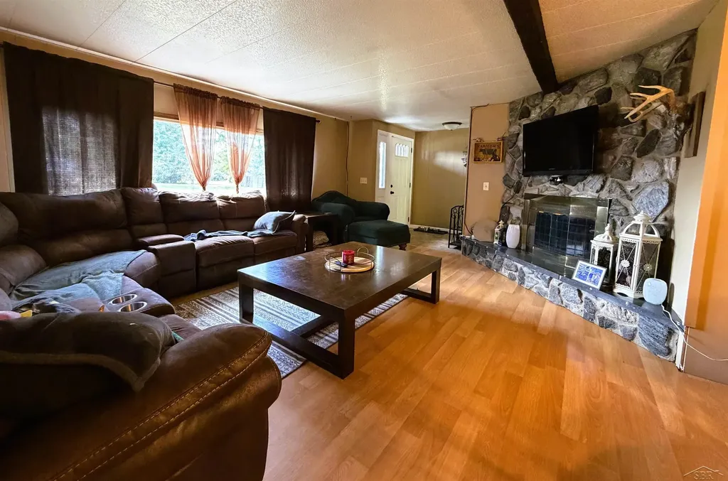 325 S Main Street Chesaning Village MI 48616