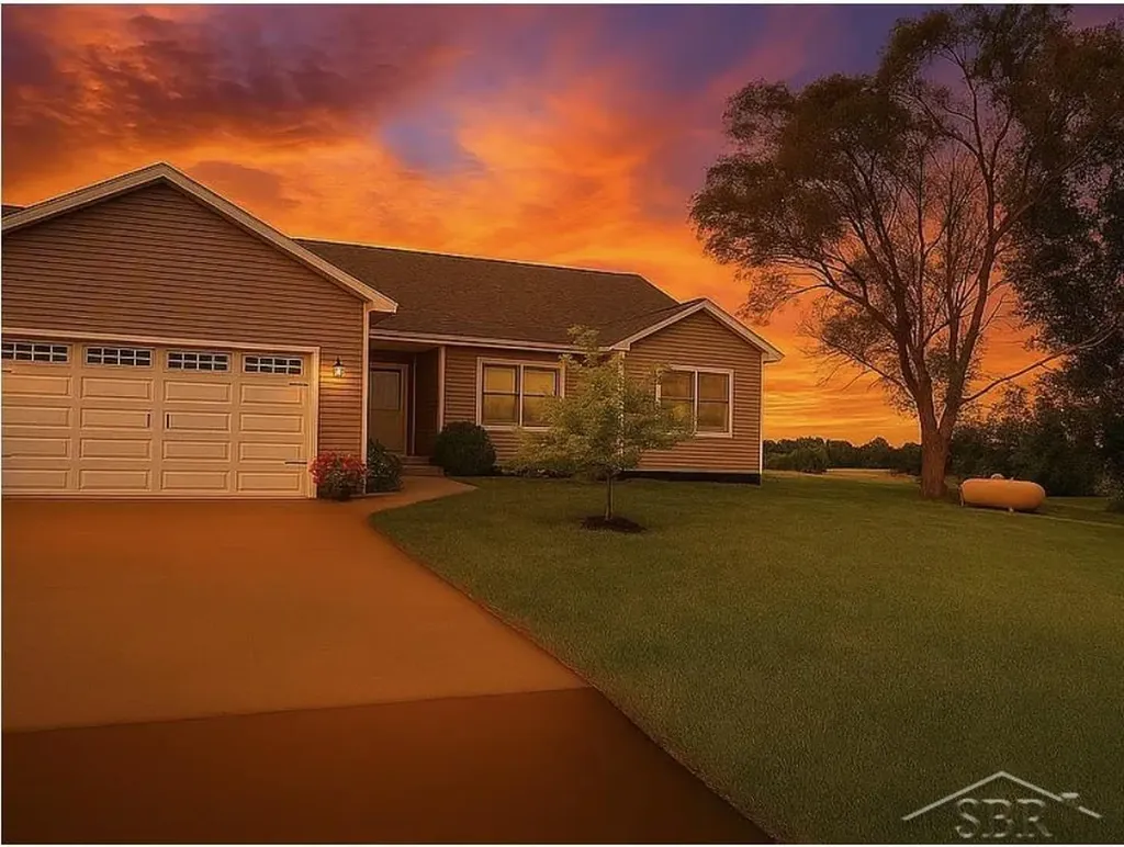2597 N Hemlock Road Richland Township MI 48626